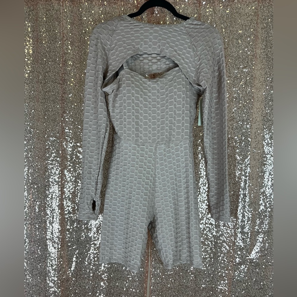 Matching bodysuit workout set, Medium